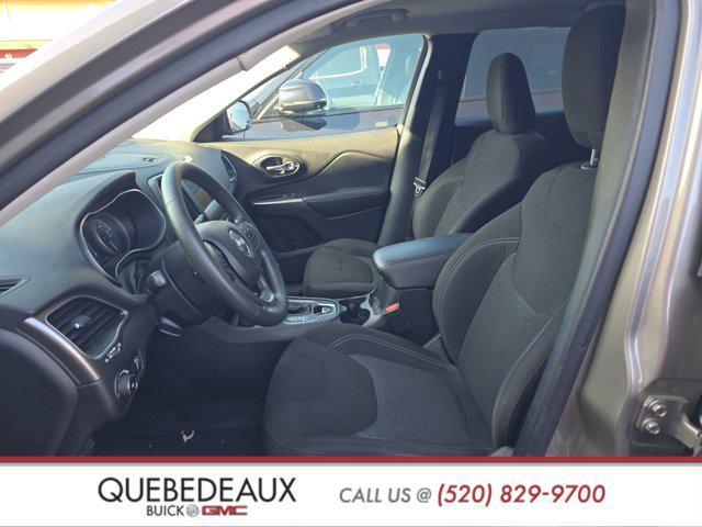 used 2019 Jeep Cherokee car