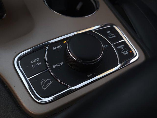 used 2014 Jeep Grand Cherokee car, priced at $12,992