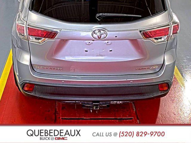 used 2015 Toyota Highlander car, priced at $19,637