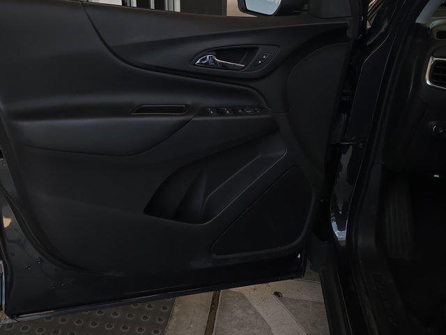 used 2023 Chevrolet Equinox car, priced at $19,992