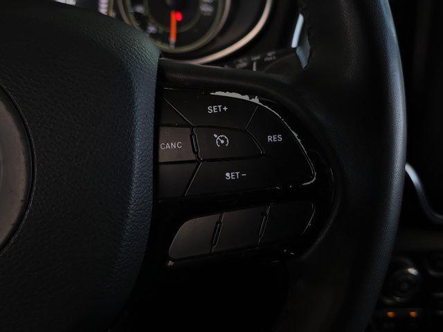 used 2020 Jeep Cherokee car, priced at $15,492