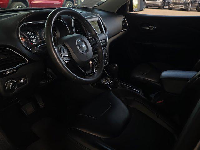 used 2020 Jeep Cherokee car, priced at $15,492