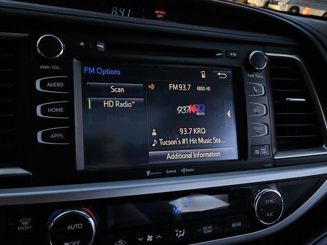 used 2019 Toyota Highlander car, priced at $25,593