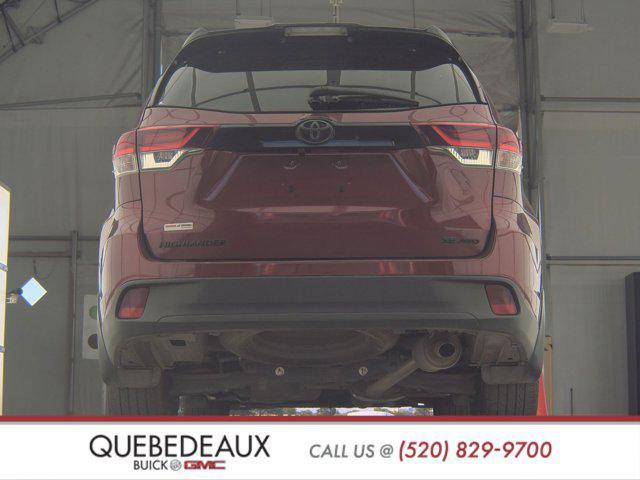 used 2019 Toyota Highlander car, priced at $25,704