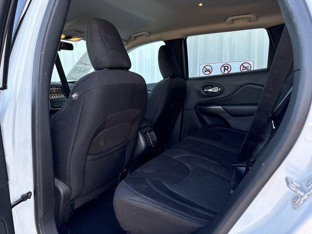 used 2019 Jeep Cherokee car, priced at $13,493