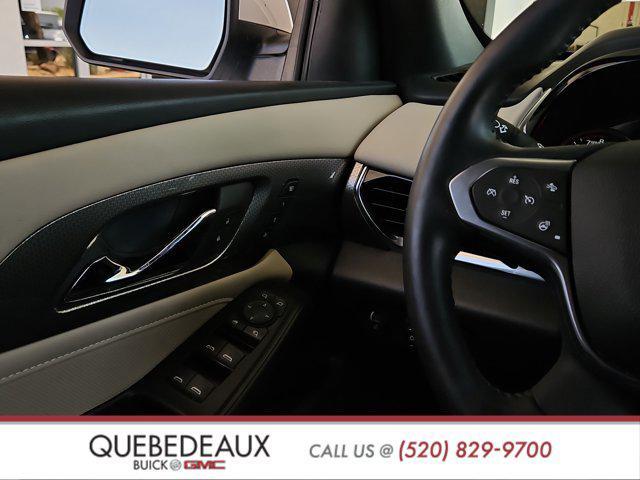used 2022 Chevrolet Traverse car, priced at $32,548
