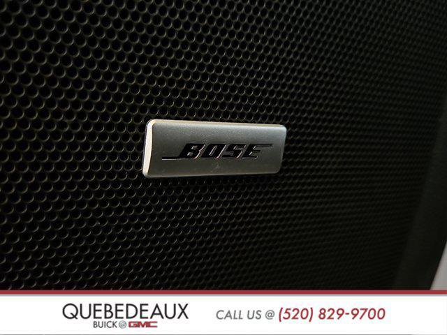 used 2022 Chevrolet Traverse car, priced at $32,548