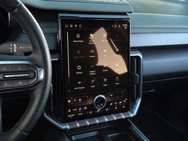 used 2024 GMC Acadia car, priced at $43,492