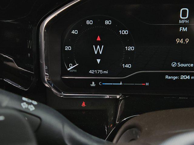 used 2022 GMC Sierra 1500 car, priced at $42,824