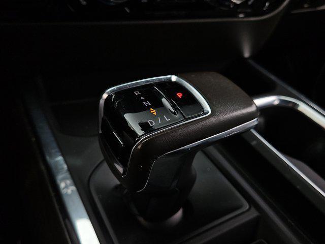 used 2022 GMC Sierra 1500 car, priced at $42,824