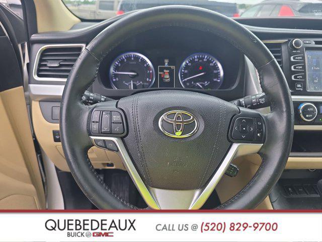 used 2016 Toyota Highlander car, priced at $18,191