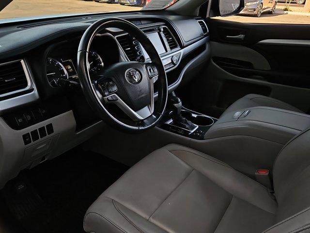 used 2018 Toyota Highlander car, priced at $24,259