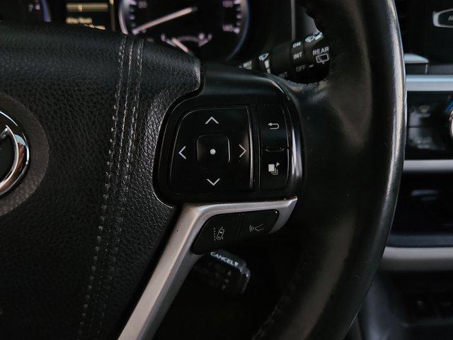 used 2018 Toyota Highlander car, priced at $24,259