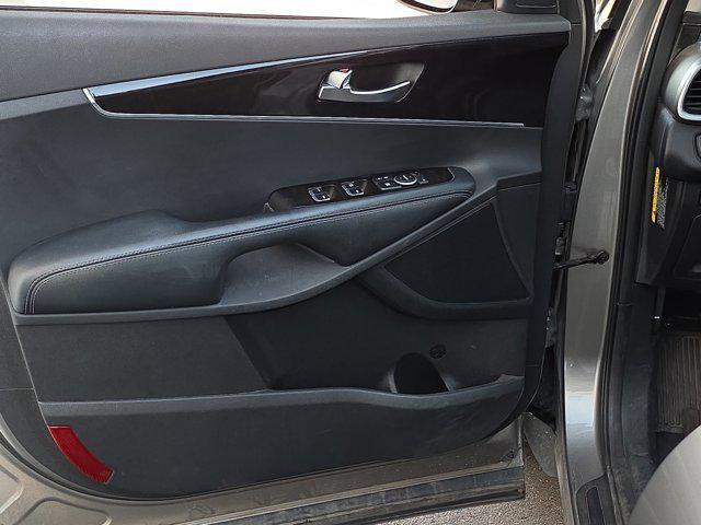 used 2017 Kia Sorento car, priced at $8,875