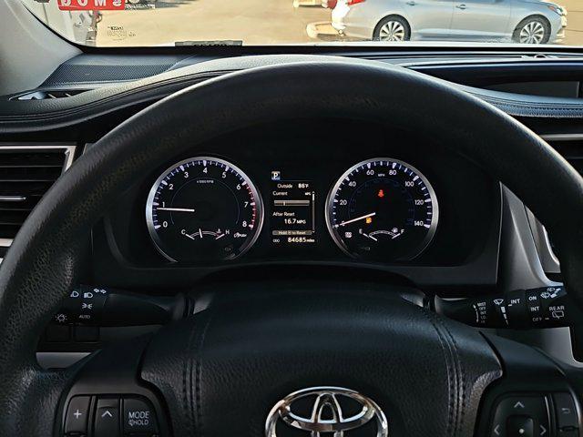 used 2017 Toyota Highlander car, priced at $17,788