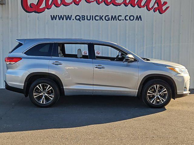 used 2017 Toyota Highlander car, priced at $17,788