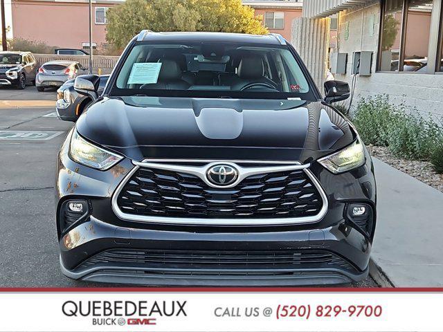 used 2020 Toyota Highlander car, priced at $25,880