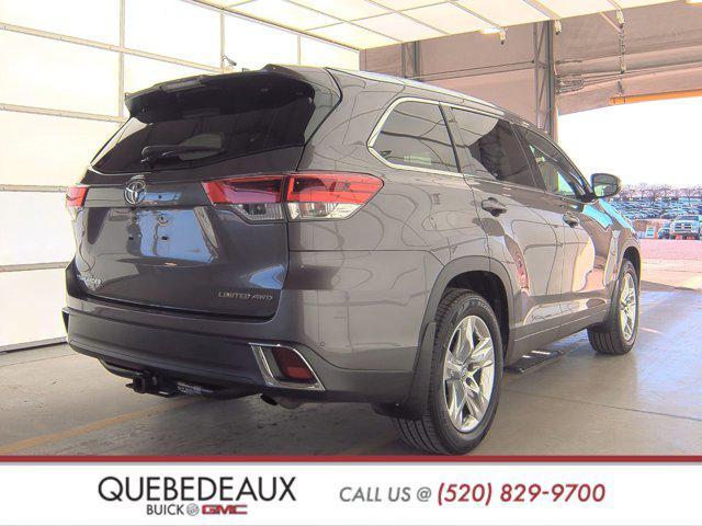 used 2019 Toyota Highlander car, priced at $26,667