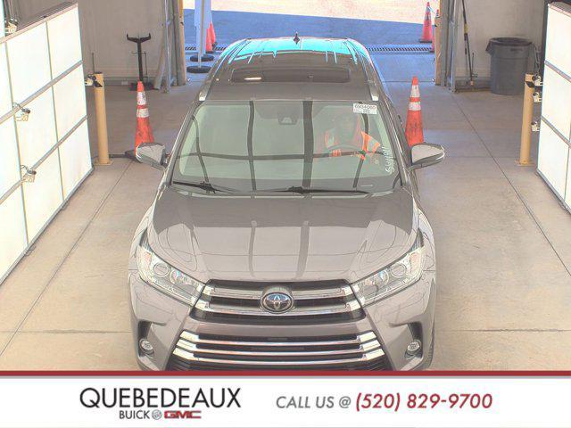 used 2019 Toyota Highlander car, priced at $26,667