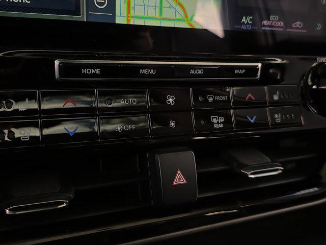 used 2020 Toyota Highlander car, priced at $23,991