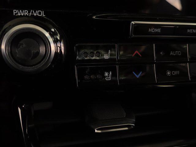 used 2020 Toyota Highlander car, priced at $23,991