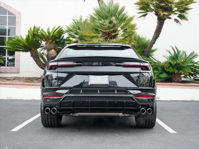 new 2024 Lamborghini Urus car, priced at $264,508