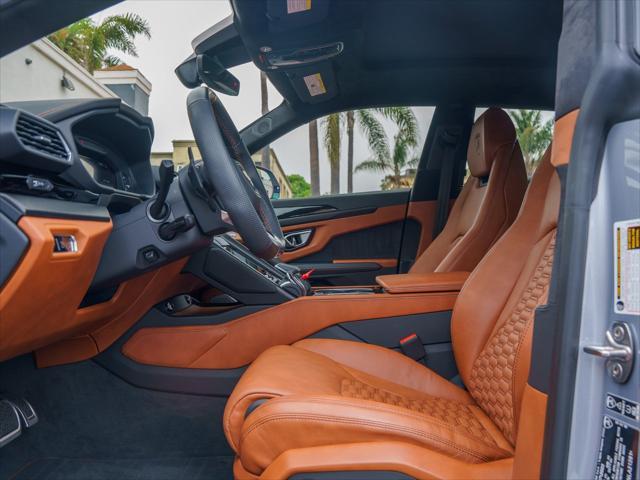 used 2022 Lamborghini Urus car, priced at $229,995
