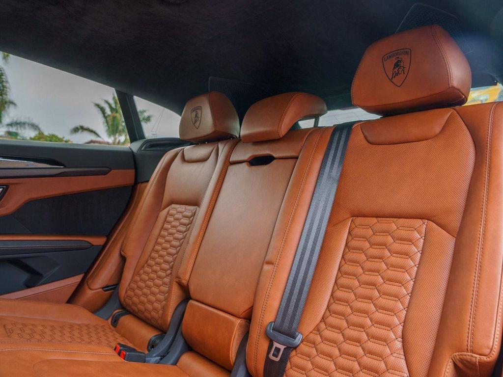 used 2022 Lamborghini Urus car, priced at $218,990