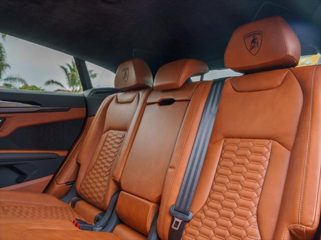 used 2022 Lamborghini Urus car, priced at $229,995