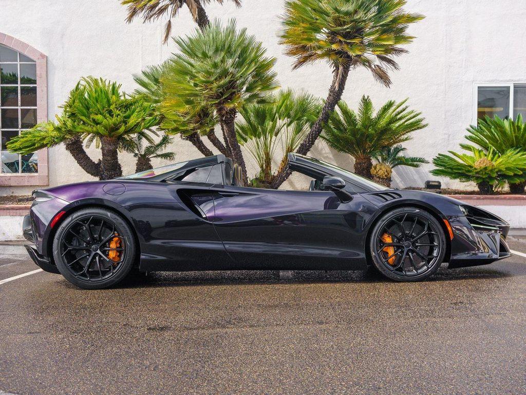 new 2025 McLaren Artura car, priced at $328,698