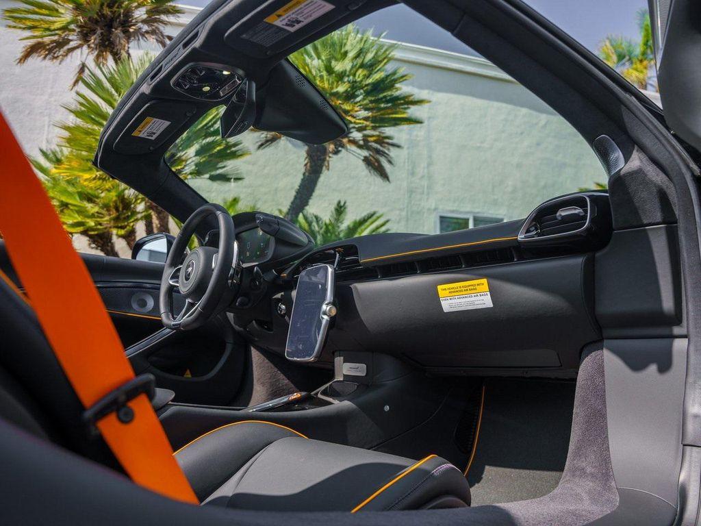 new 2025 McLaren Artura car, priced at $328,698