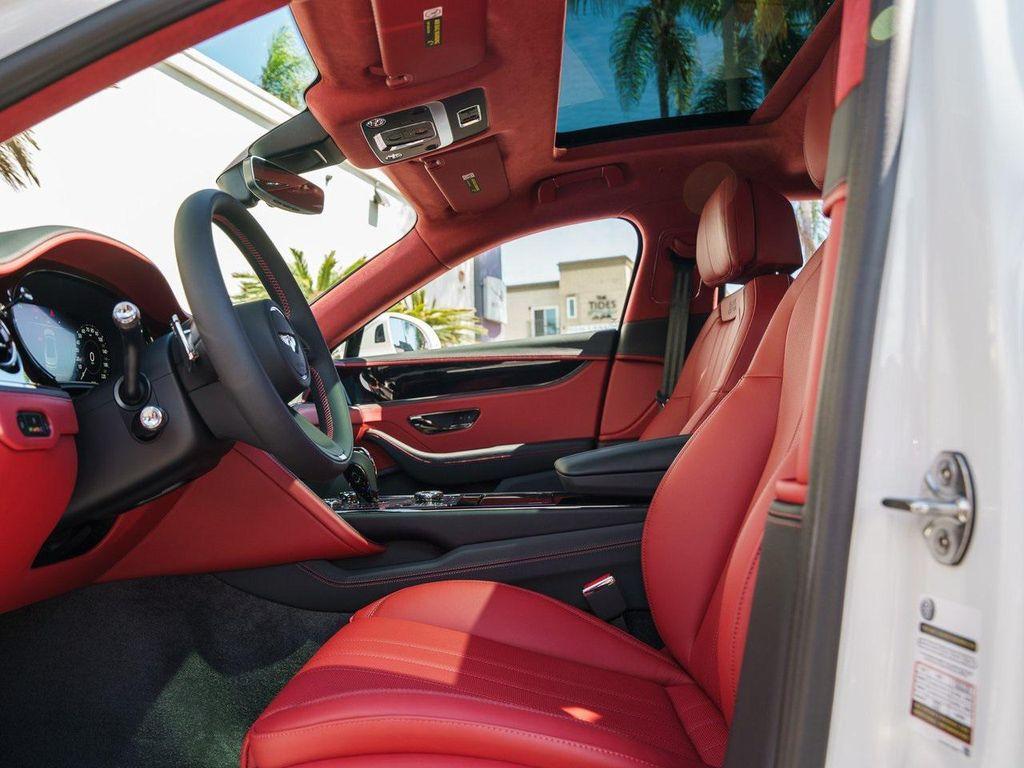 new 2025 Bentley Flying Spur car, priced at $290,370