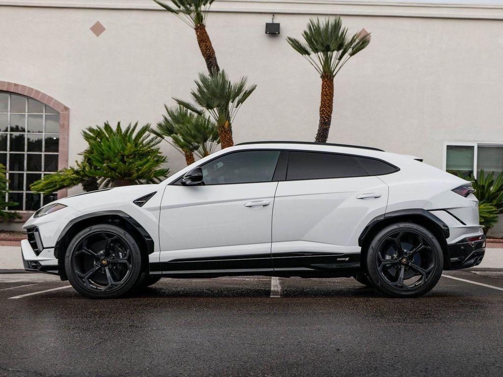 used 2024 Lamborghini Urus car, priced at $276,995