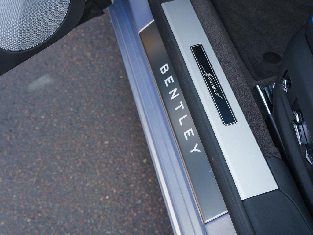 new 2025 Bentley Flying Spur car, priced at $314,800