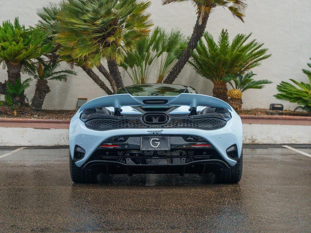 new 2025 McLaren 750S car, priced at $411,693