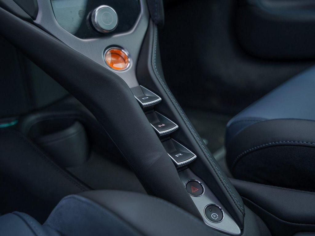 new 2025 McLaren 750S car, priced at $411,693
