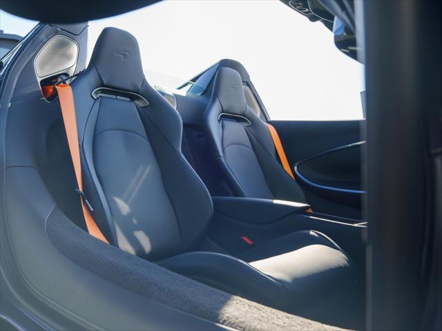 new 2025 McLaren Artura car, priced at $348,000