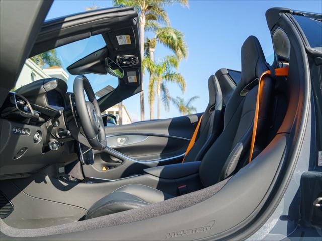 new 2025 McLaren Artura car, priced at $348,000
