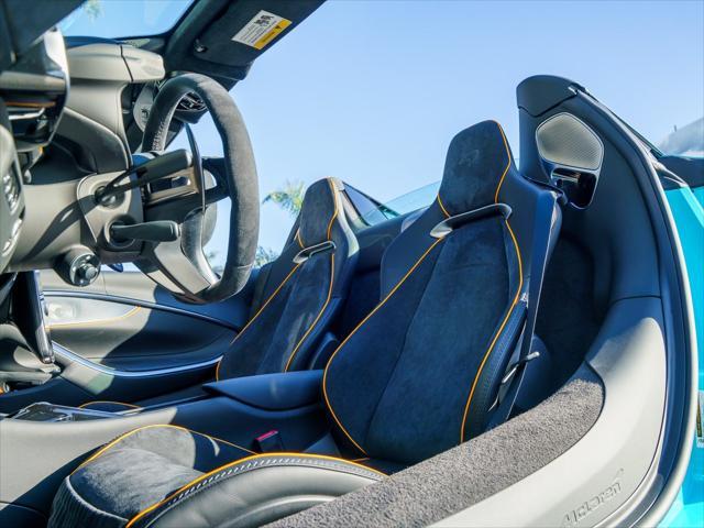 new 2025 McLaren Artura car, priced at $335,208