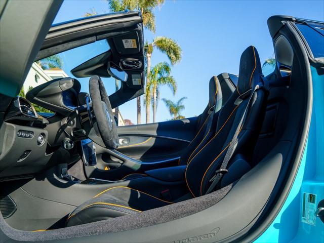 new 2025 McLaren Artura car, priced at $335,208