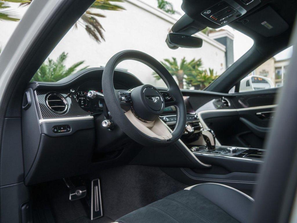 new 2025 Bentley Flying Spur car, priced at $334,880