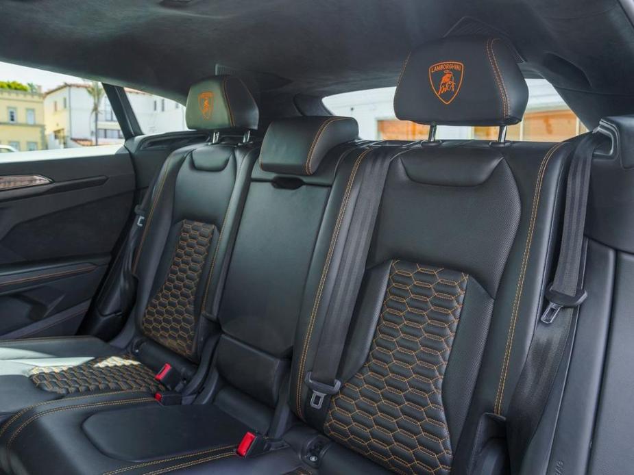 used 2021 Lamborghini Urus car, priced at $219,995