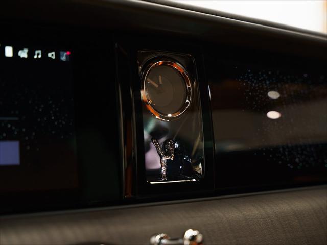 new 2025 Rolls-Royce Ghost car, priced at $431,900