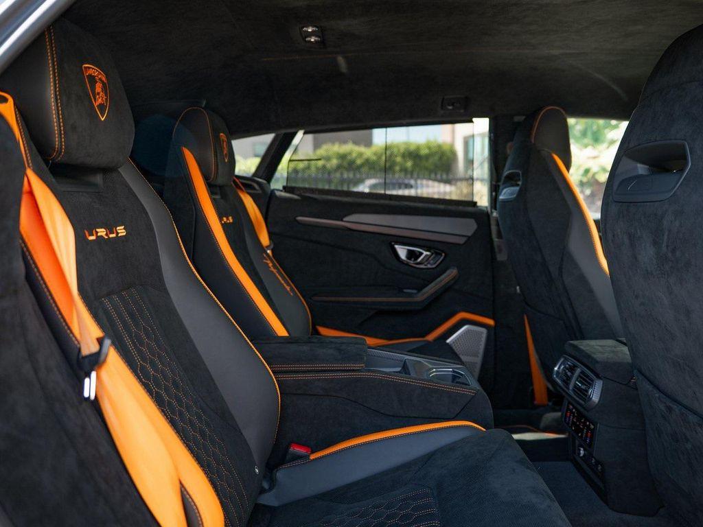 used 2023 Lamborghini Urus car, priced at $298,686