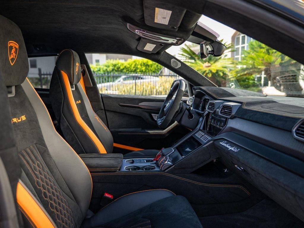 used 2023 Lamborghini Urus car, priced at $298,686