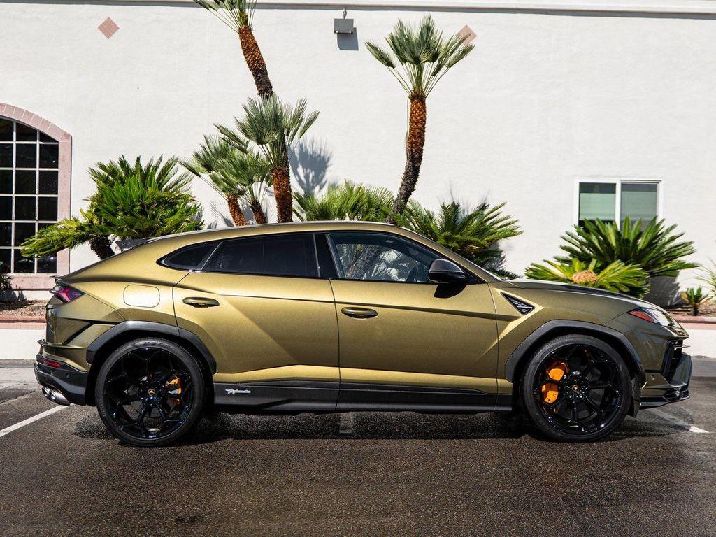used 2023 Lamborghini Urus car, priced at $298,686