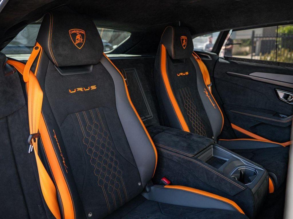 used 2023 Lamborghini Urus car, priced at $298,686