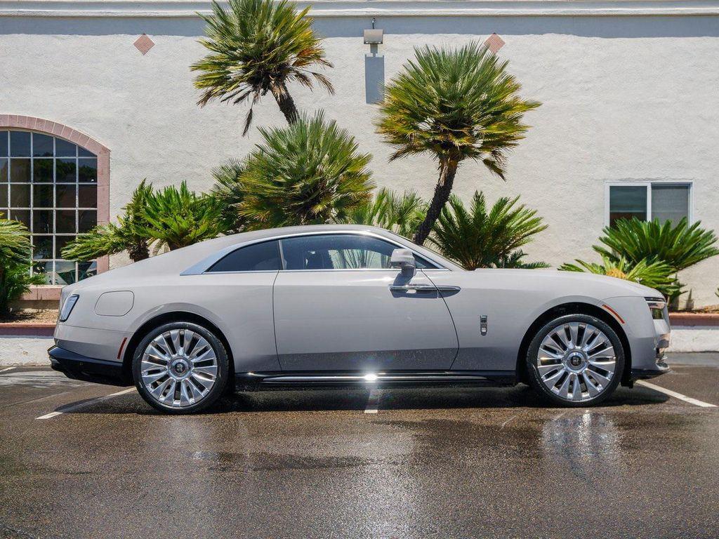 used 2024 Rolls-Royce Spectre car, priced at $374,995