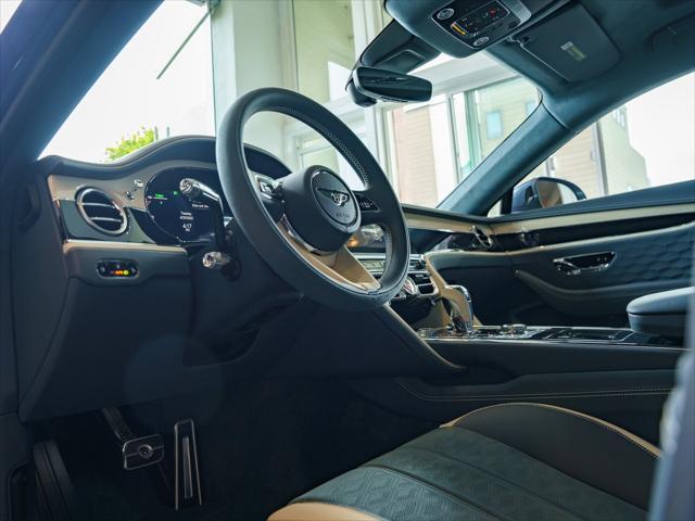 new 2025 Bentley Flying Spur car, priced at $309,920