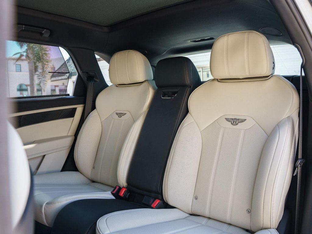 new 2025 Bentley Bentayga car, priced at $281,095